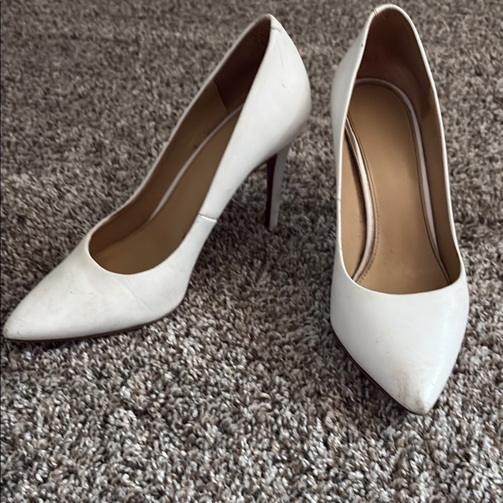 Michael Kors White Pointed-Toe Stiletto Pumps